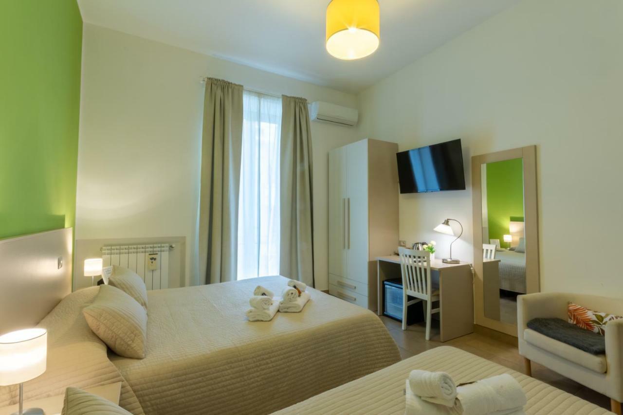 מסינה B&B Cairoli מראה חיצוני תמונה