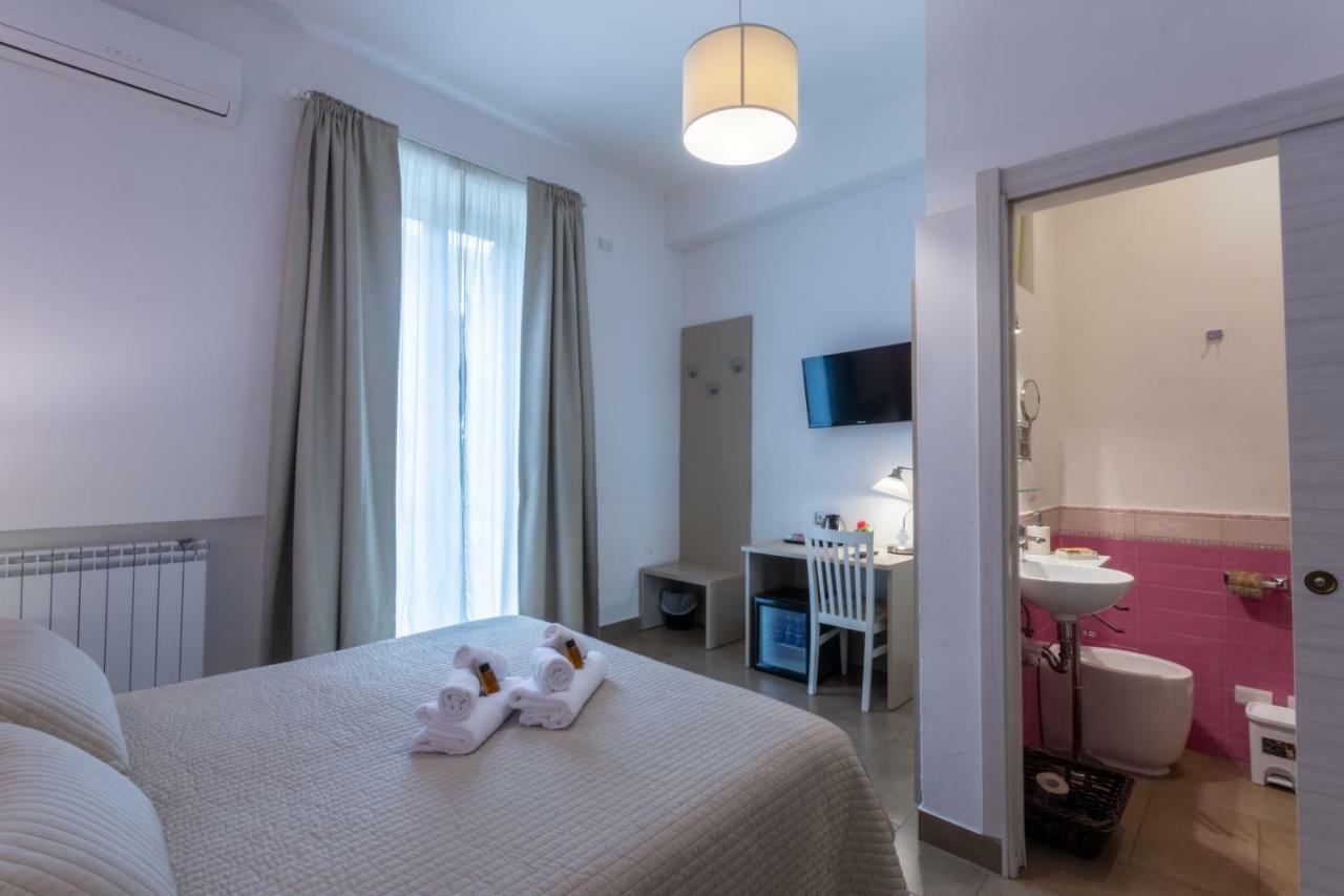 מסינה B&B Cairoli מראה חיצוני תמונה